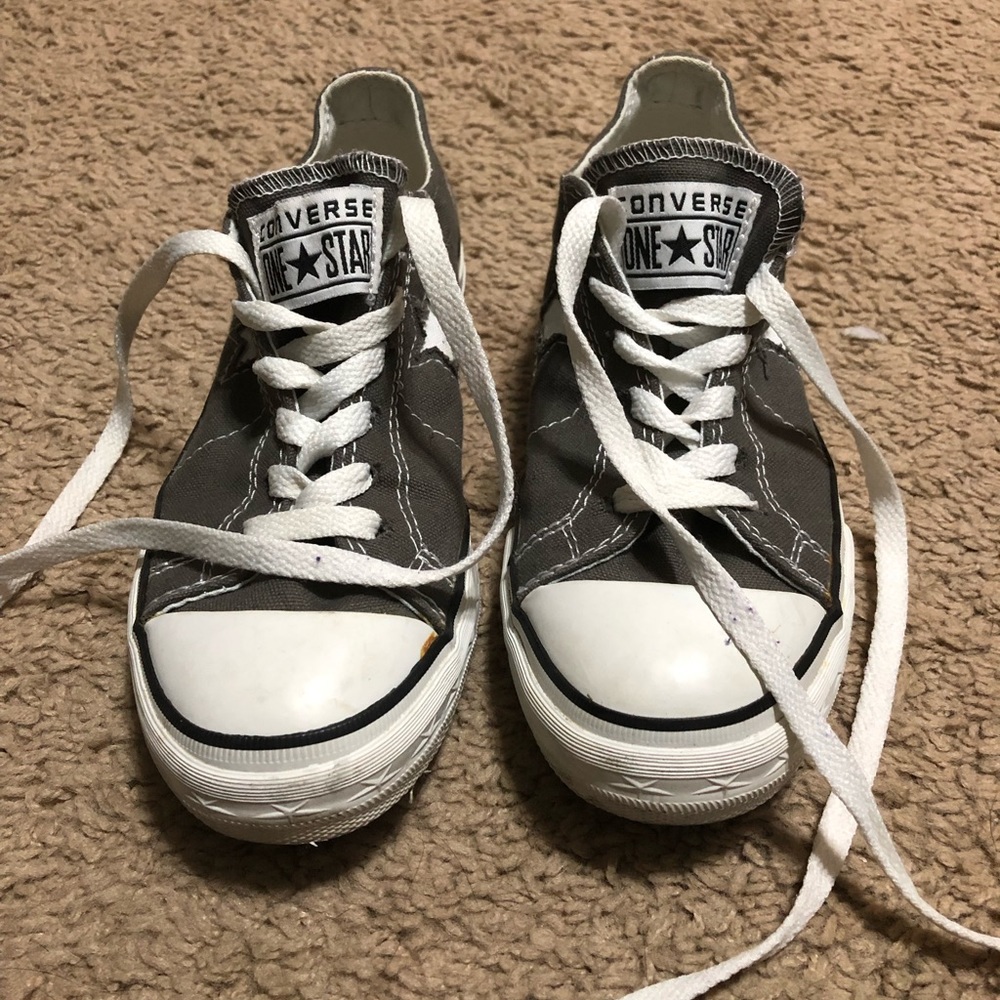 Converse One Star / Women’s size 6